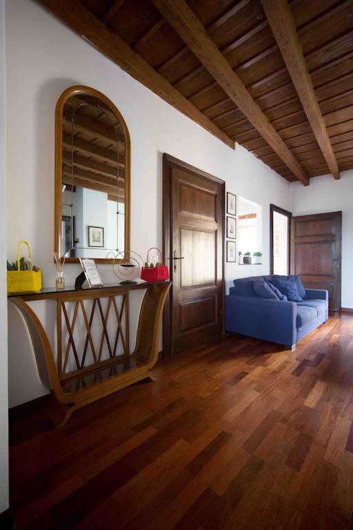 Fleur De Lis Bed & Breakfast Bergamo Exterior photo